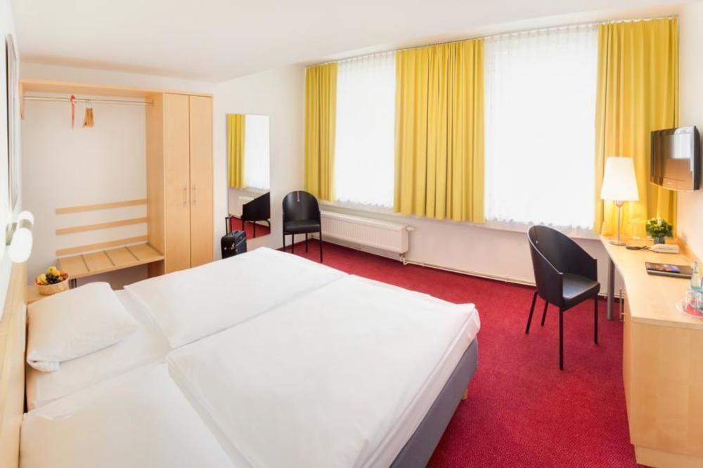 Cvjm Duesseldorf Hotel & Tagung Exterior photo
